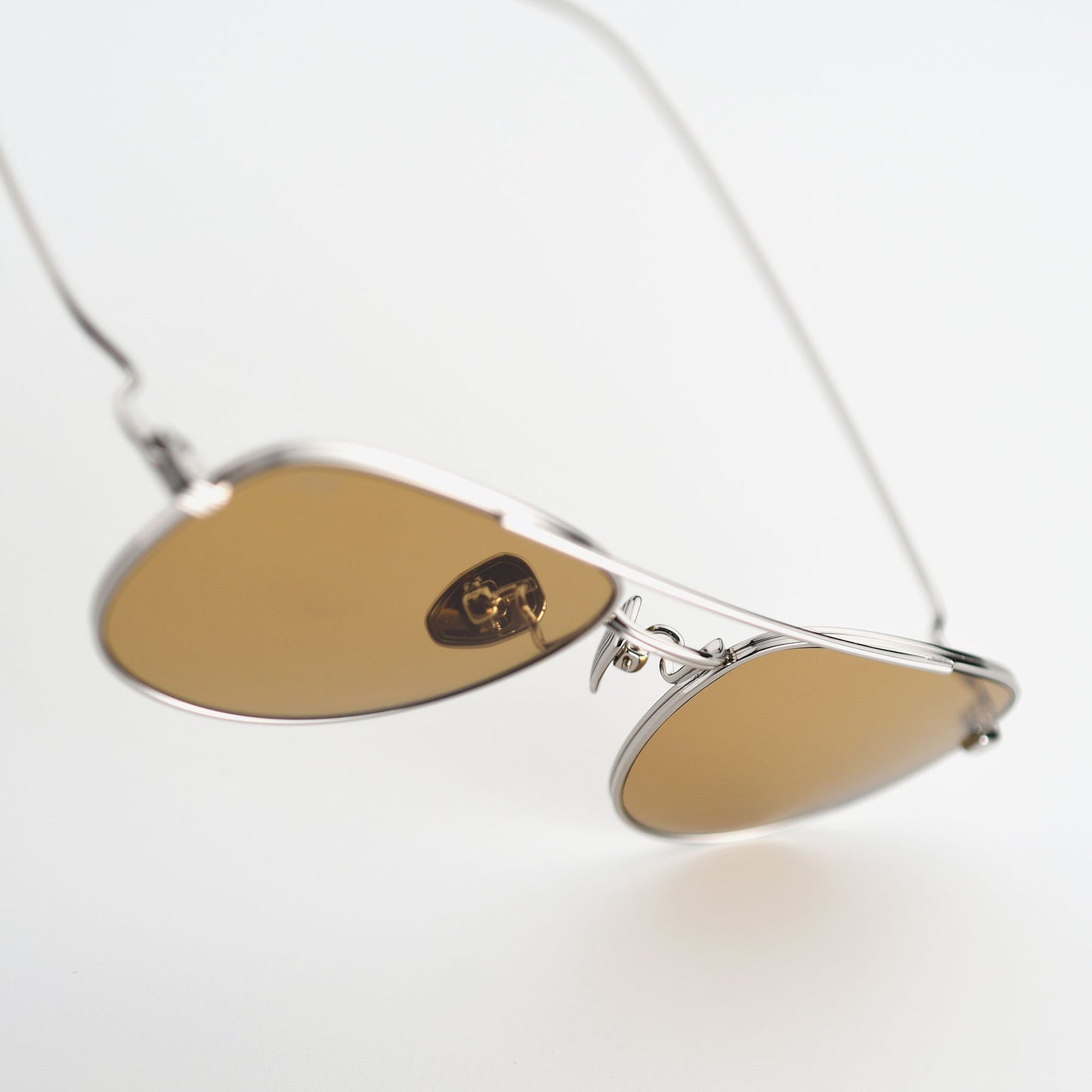 Echo Compact Titanium Aviator