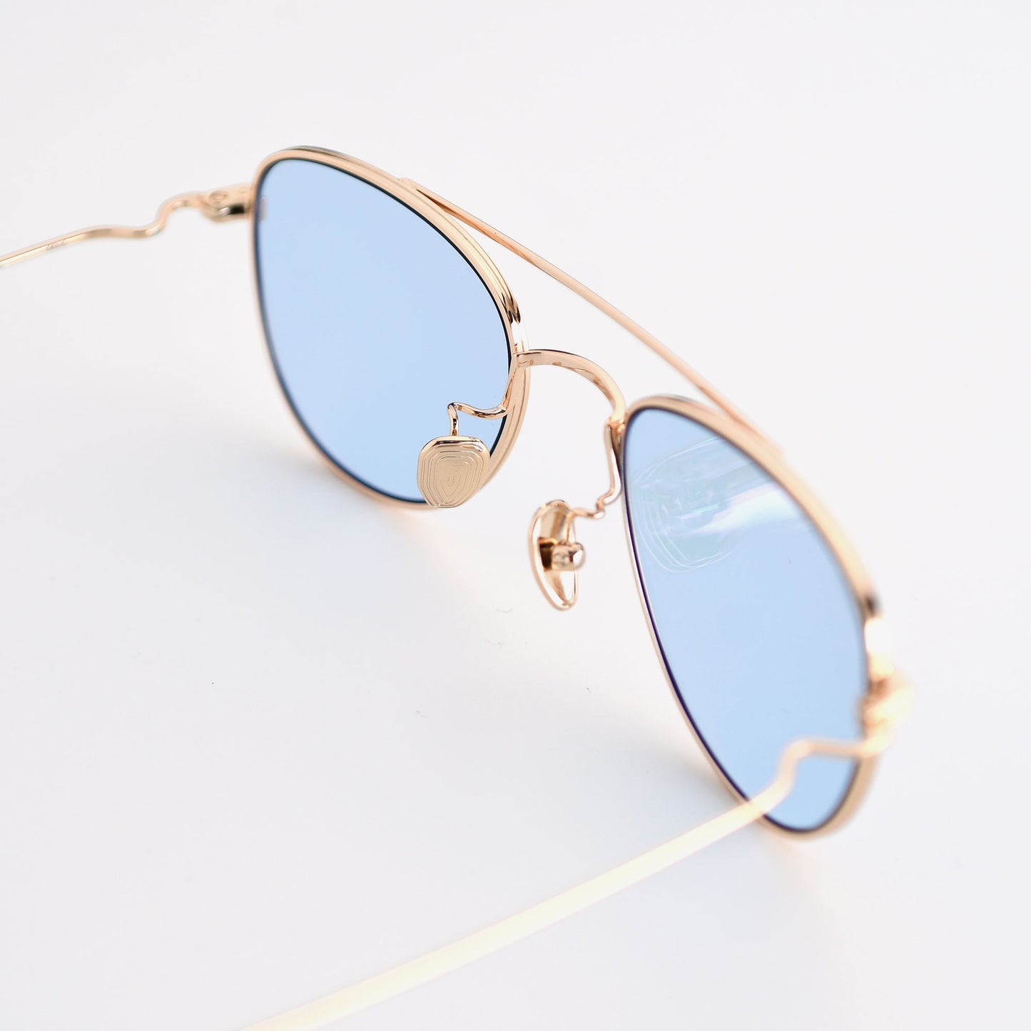Echo Compact Titanium Aviator