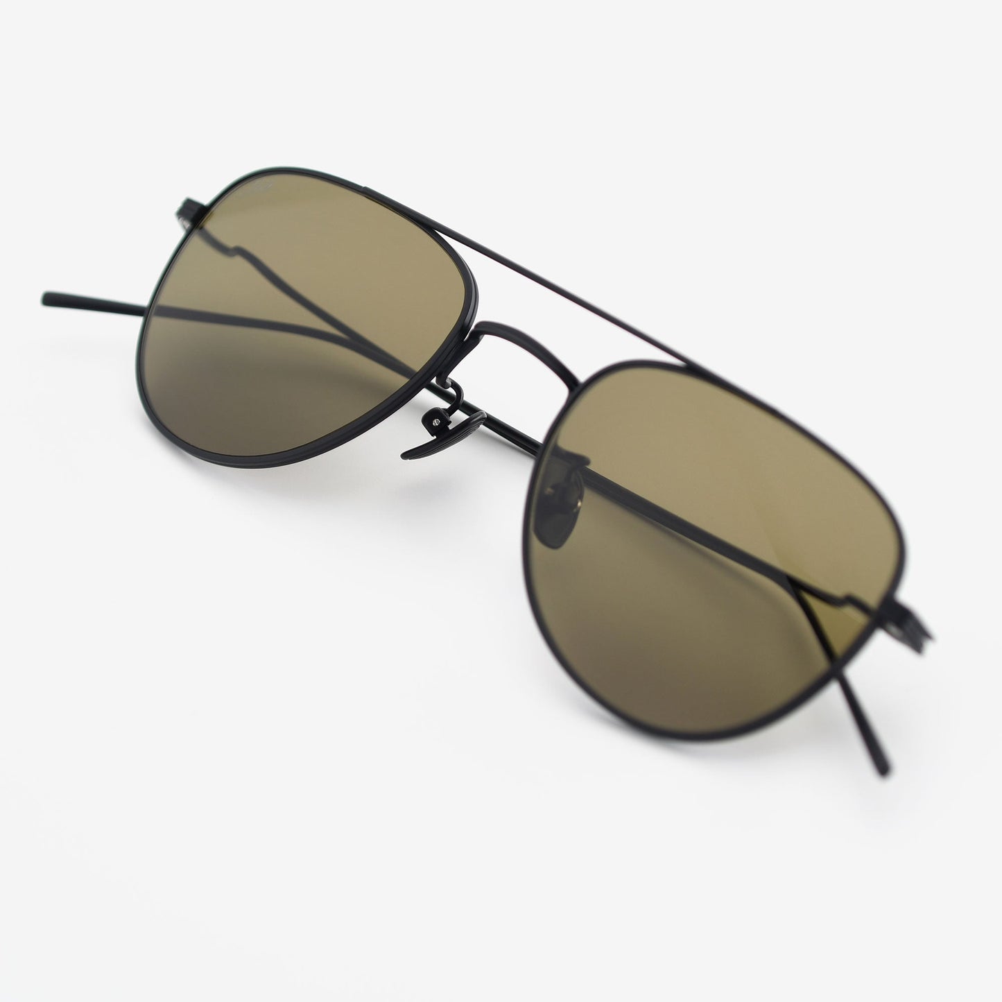 Echo Compact Titanium Aviator