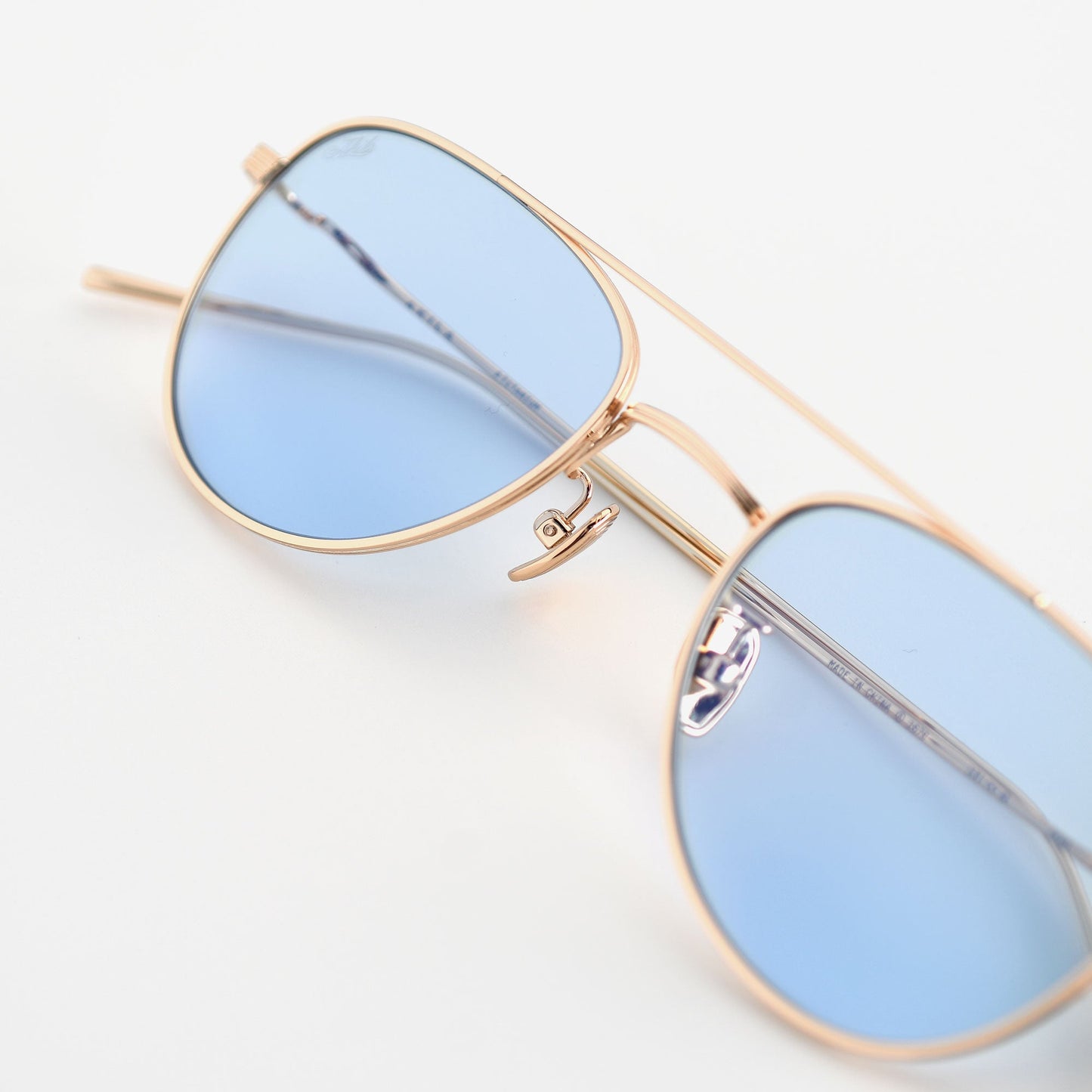 Echo Compact Titanium Aviator