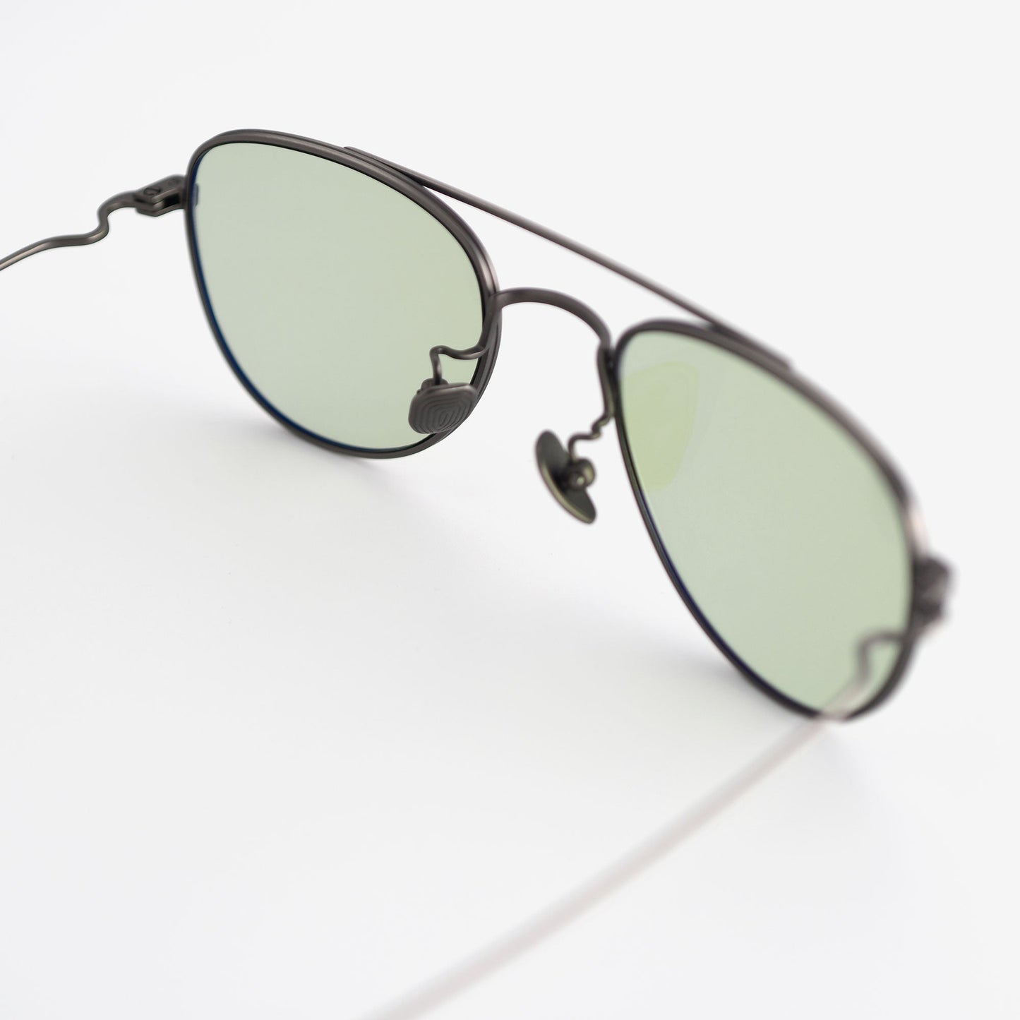 Echo Compact Titanium Aviator